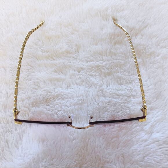 Skyla Light Purple Square Oversized Sunglasses - Picture 9 of 12